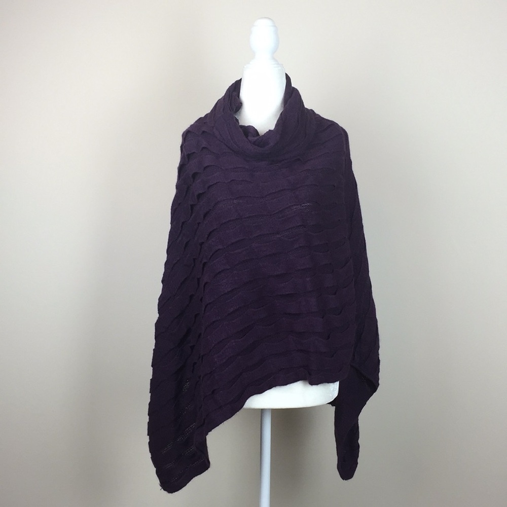 Stitch Fix - Rikka - Dark Purple Textured Poncho